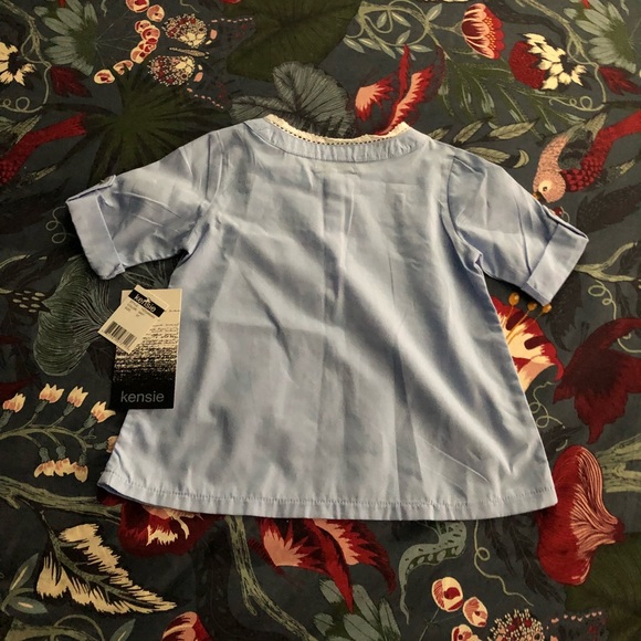 2 Shirts - Picture 6 of 7